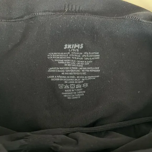 NWOT SKIMS Seamless Sculpt Thong Bodysuit With Straps - Onyx - L - Picture 3 of 3